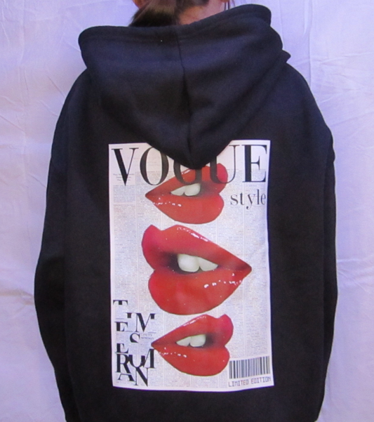 Vogue hoodie - rug kusjes